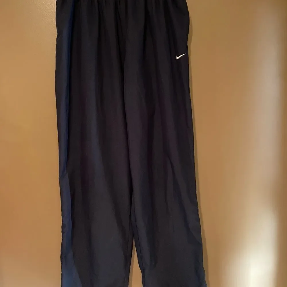 Nike Navy Joggers Men’s XL